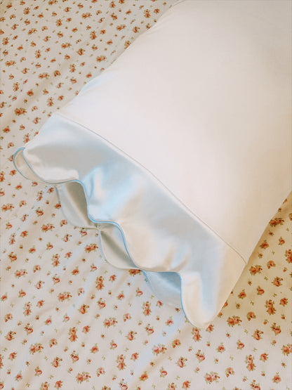 The Scalloped – Blue Trim