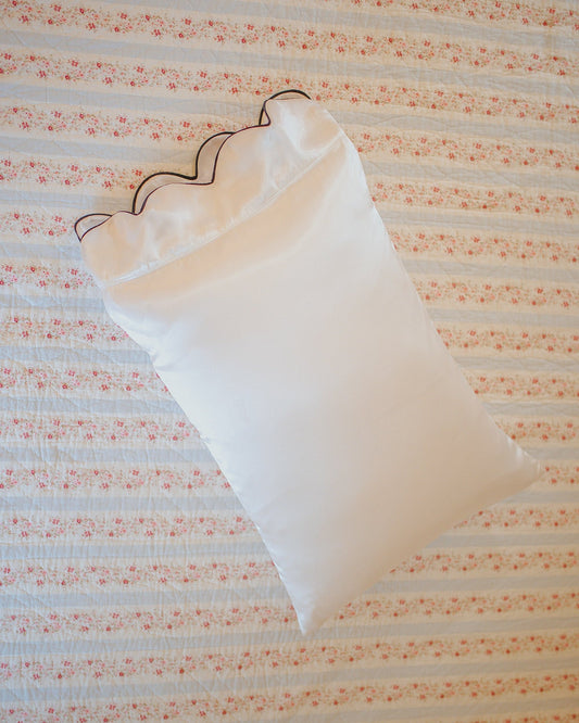 Scarlett Pillowcase - Scalloped Satin in Ivory